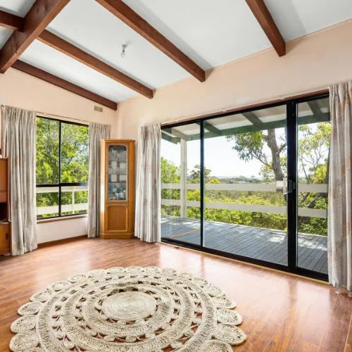 Sliding balcony door